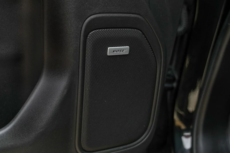 Gmc Sierra AT4, снимка 17 - Автомобили и джипове - 53042253