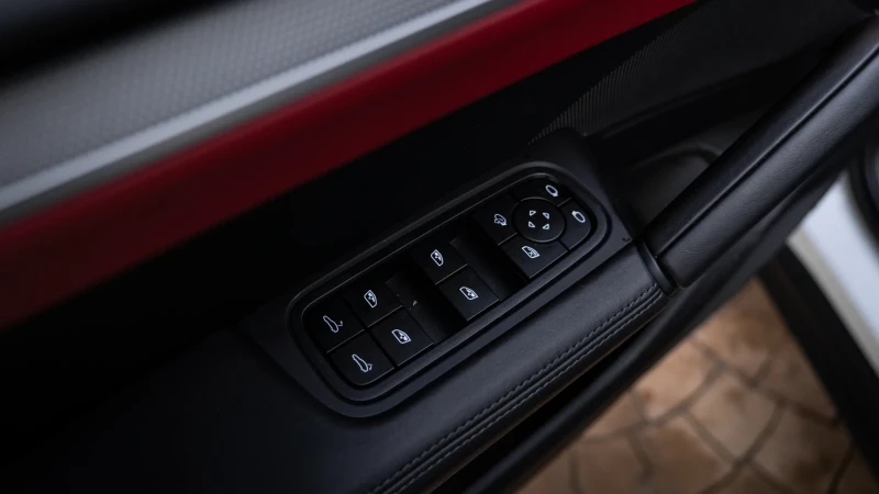 Porsche Cayenne Turbo, снимка 17 - Автомобили и джипове - 52868209