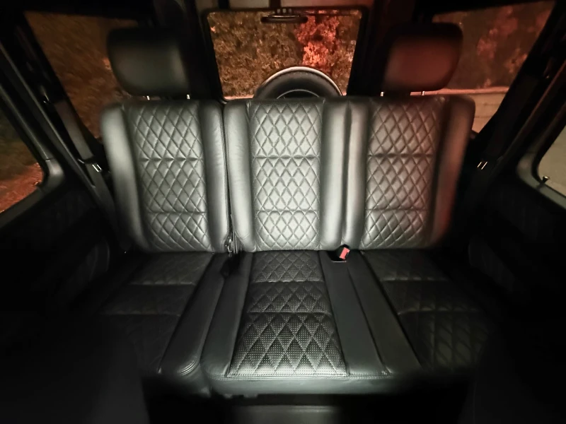 Mercedes-Benz G 63 AMG CRAZY COLOUR/DESIGNO/HARMAN/571/CARBON/EXCLUSIVE, снимка 10 - Автомобили и джипове - 53202190