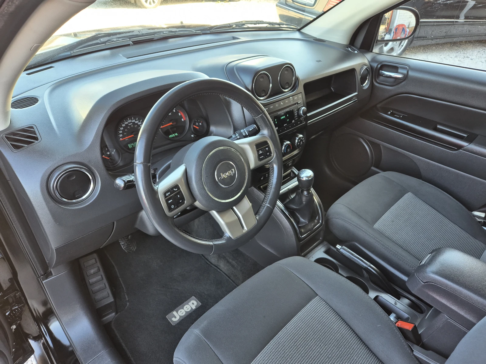 Jeep Compass * FACE* 4X4* 6-ск.* ТОП СЪСТОЯНИЕ* , снимка 9 - Автомобили и джипове - 53791690