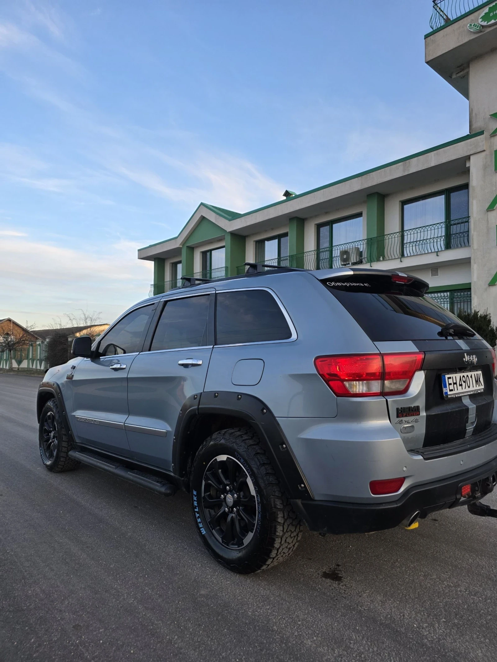 Jeep Grand cherokee 5.7HEMI Trail Rated ГАЗ, снимка 7 - Автомобили и джипове - 53916448