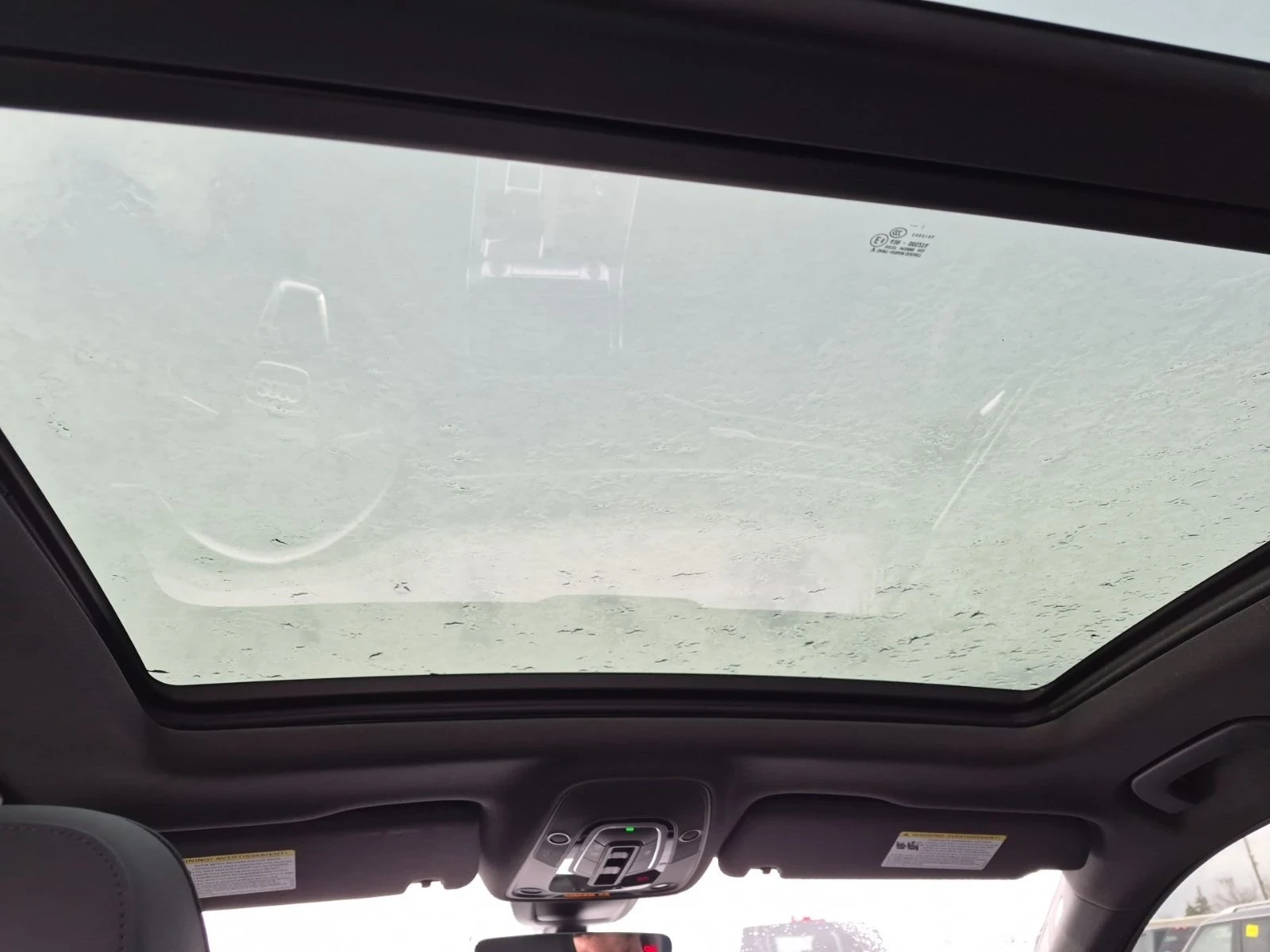 Audi Q7 Technik* S-line* Подгрев* Обдух* Пано* Камера, снимка 13 - Автомобили и джипове - 54073203