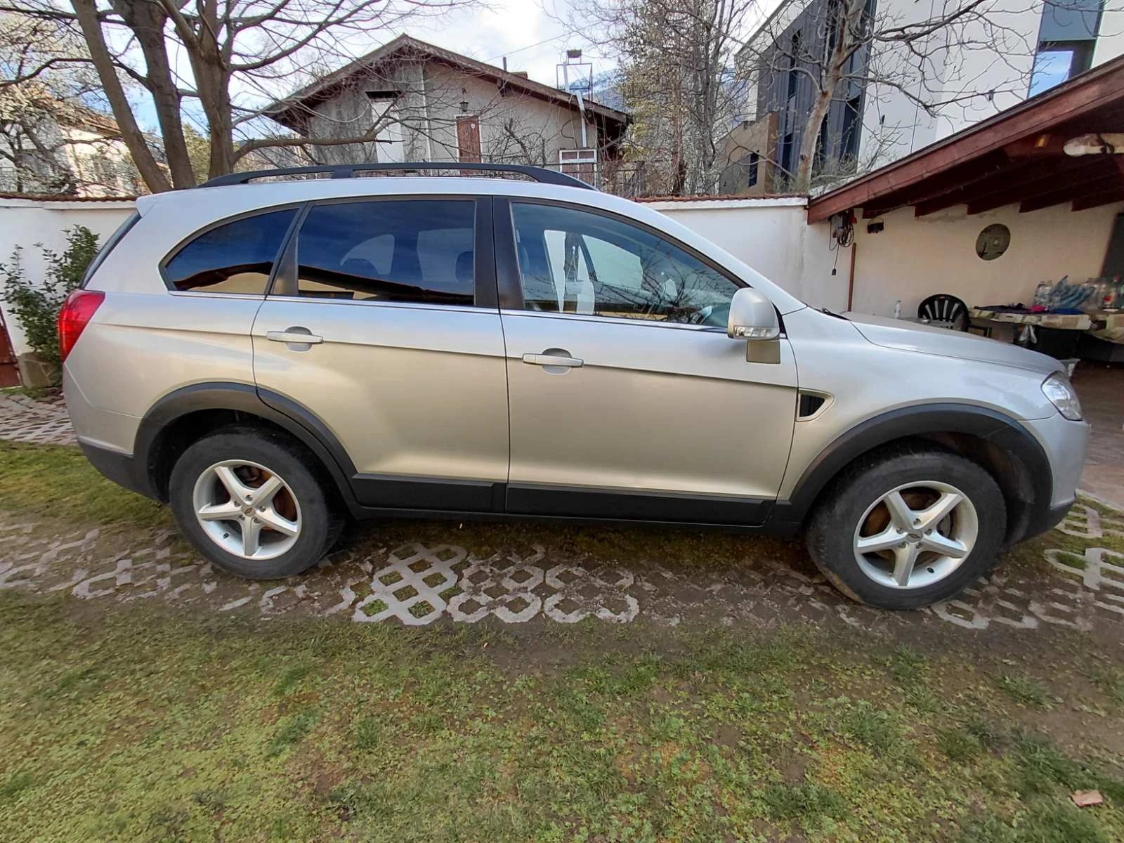 Chevrolet Captiva, снимка 9 - Автомобили и джипове - 54156031