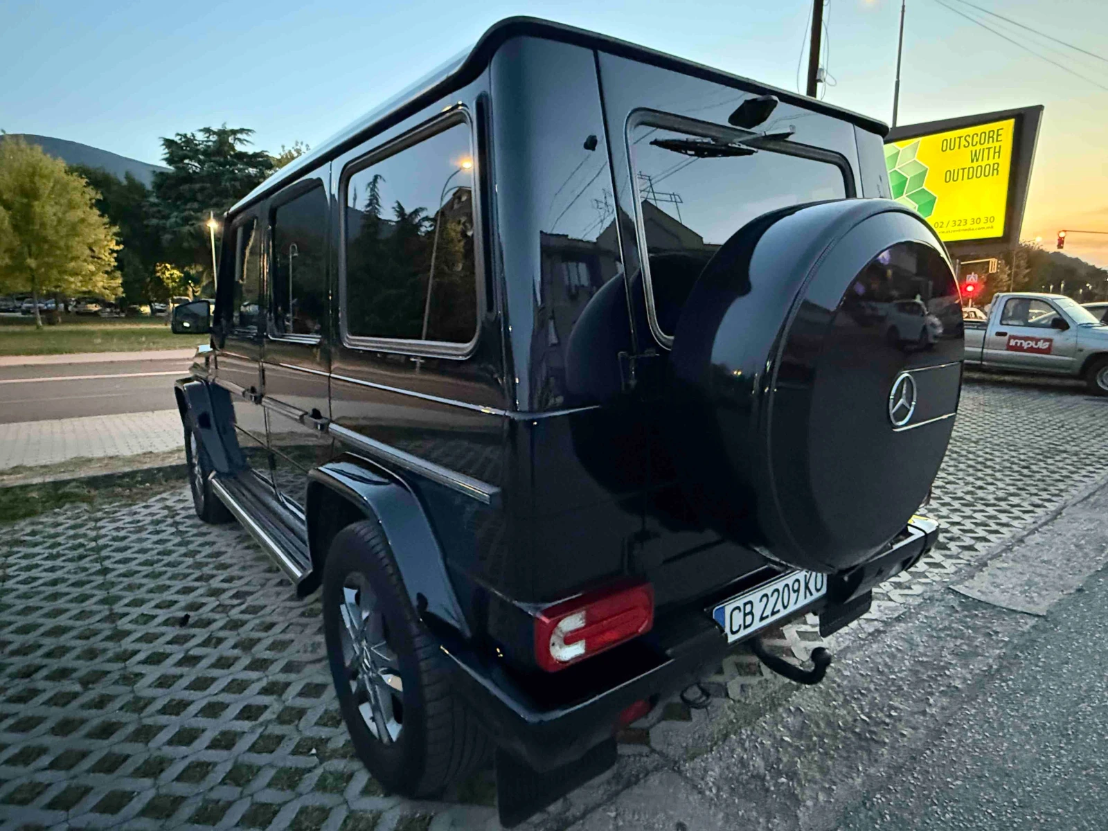 Mercedes-Benz G 350 Bluetec Edition 35, снимка 2 - Автомобили и джипове - 55046718