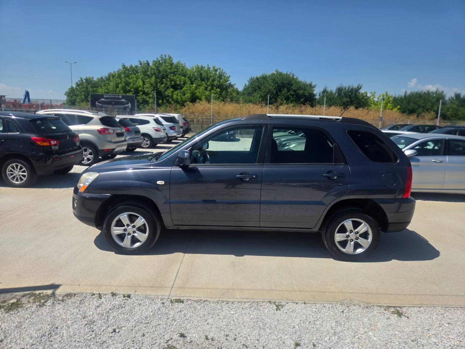 Kia Sportage 2.0i ФАБРИЧНА ГАЗ/4-4, снимка 5 - Автомобили и джипове - 55104987