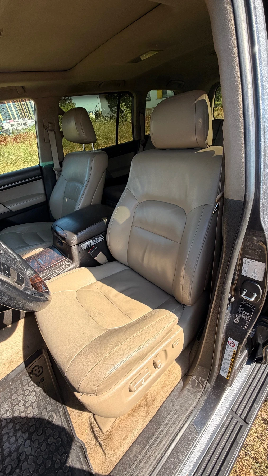 Toyota Land cruiser J 200, снимка 12 - Автомобили и джипове - 55239358