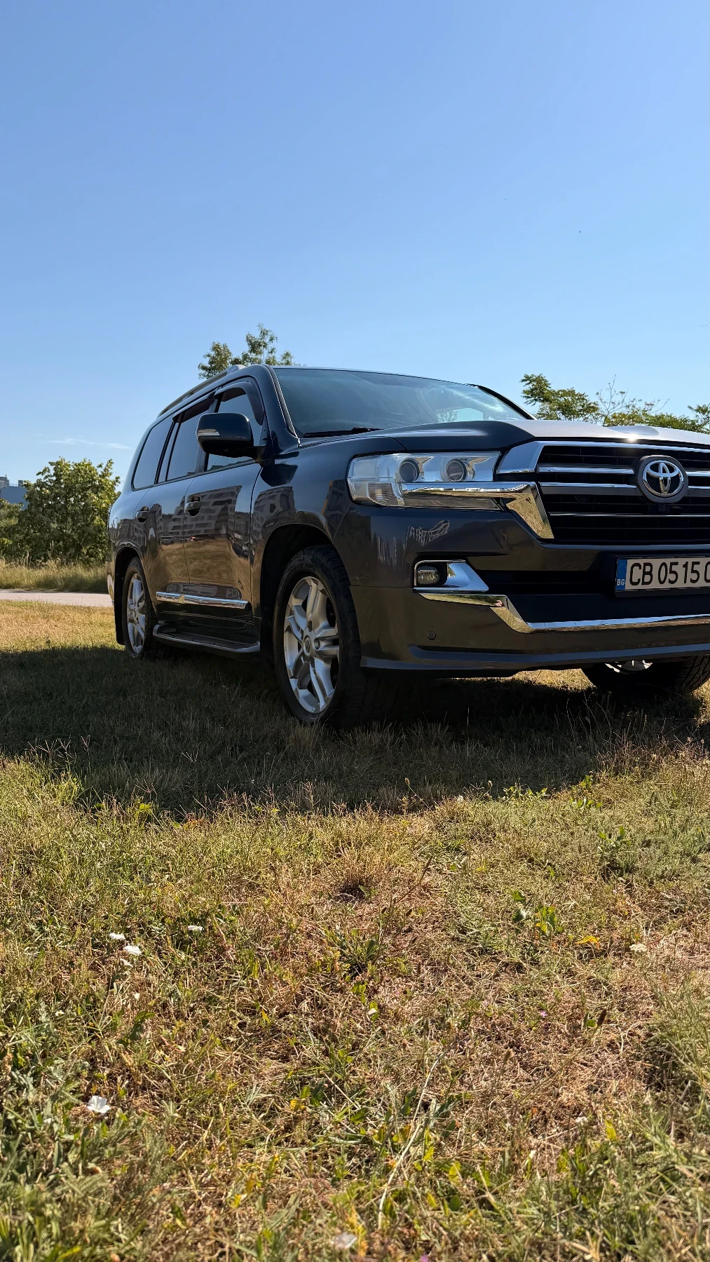 Toyota Land cruiser J 200, снимка 2 - Автомобили и джипове - 55239358