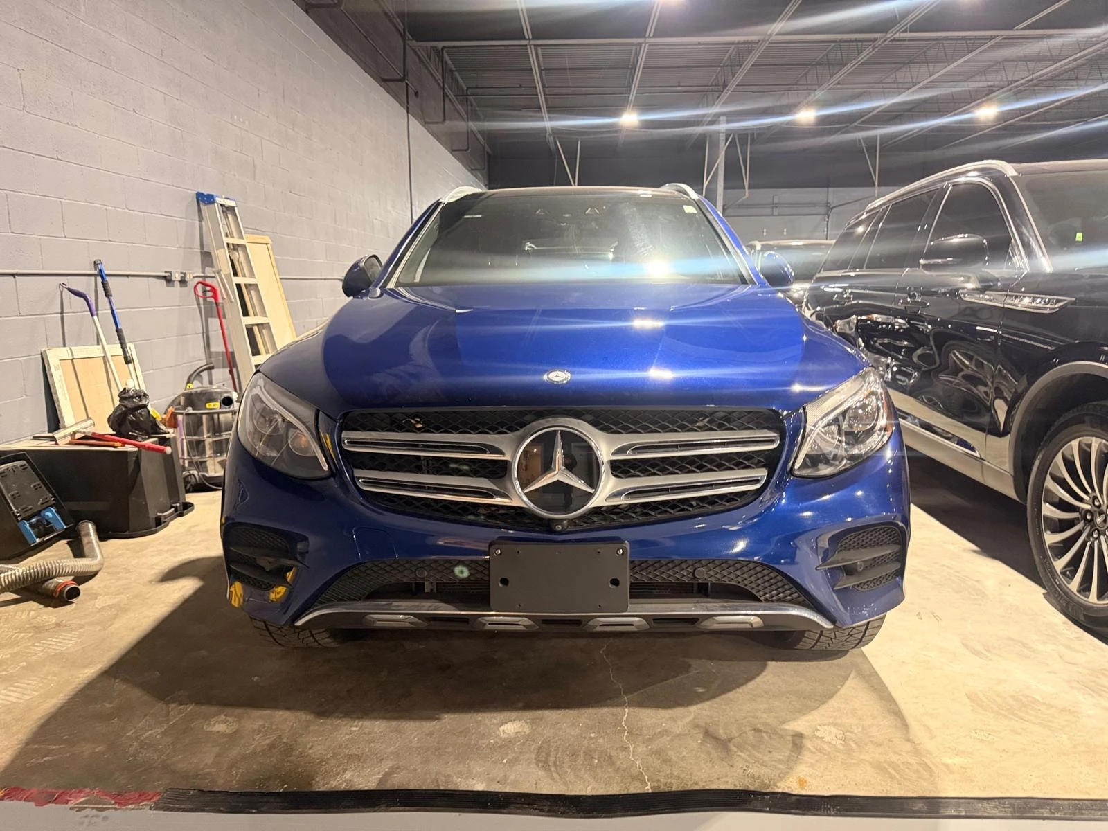 Mercedes-Benz GLC 300 * CARFAX * ОПЦИЯ ЗА ФИНАНСИРАНЕ, снимка 6 - Автомобили и джипове - 55879711
