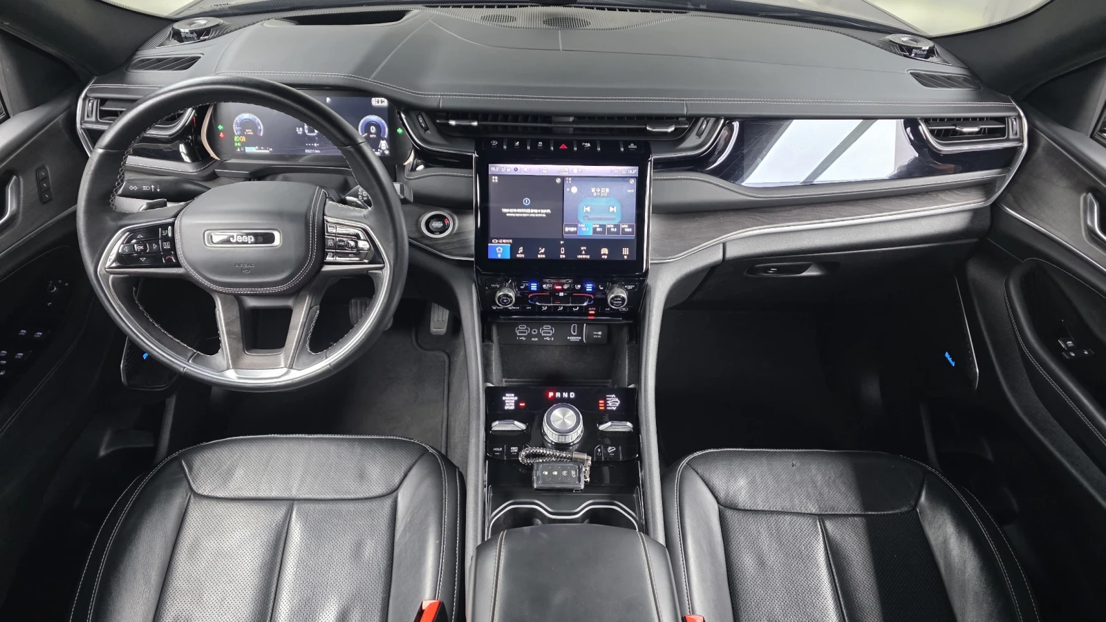 Jeep Grand cherokee 2023* L* OVERLAND* 360* HUD* DIS* ОБДУХ* СОБСТВЕН , снимка 6 - Автомобили и джипове - 56176762