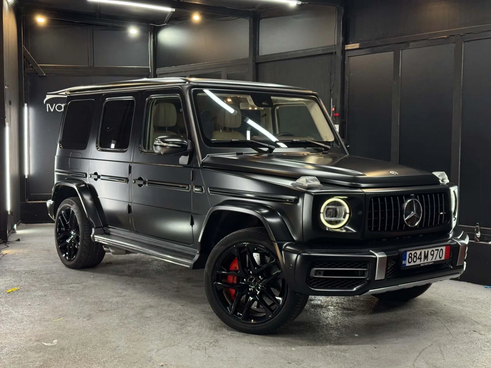 Mercedes-Benz G 63 AMG Exclusive Alcantara Обдухване Черен Мат