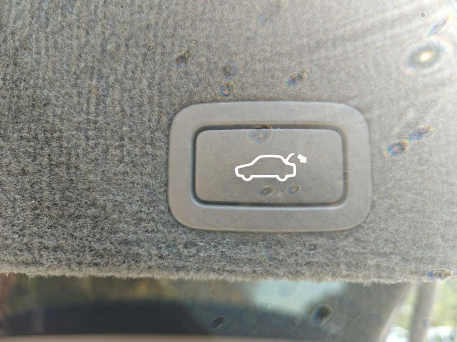 Volvo XC60 215 кс., снимка 12 - Автомобили и джипове - 56400238