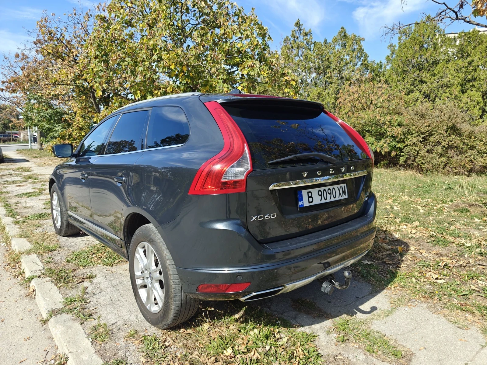 Volvo XC60 215 кс., снимка 5 - Автомобили и джипове - 56400238