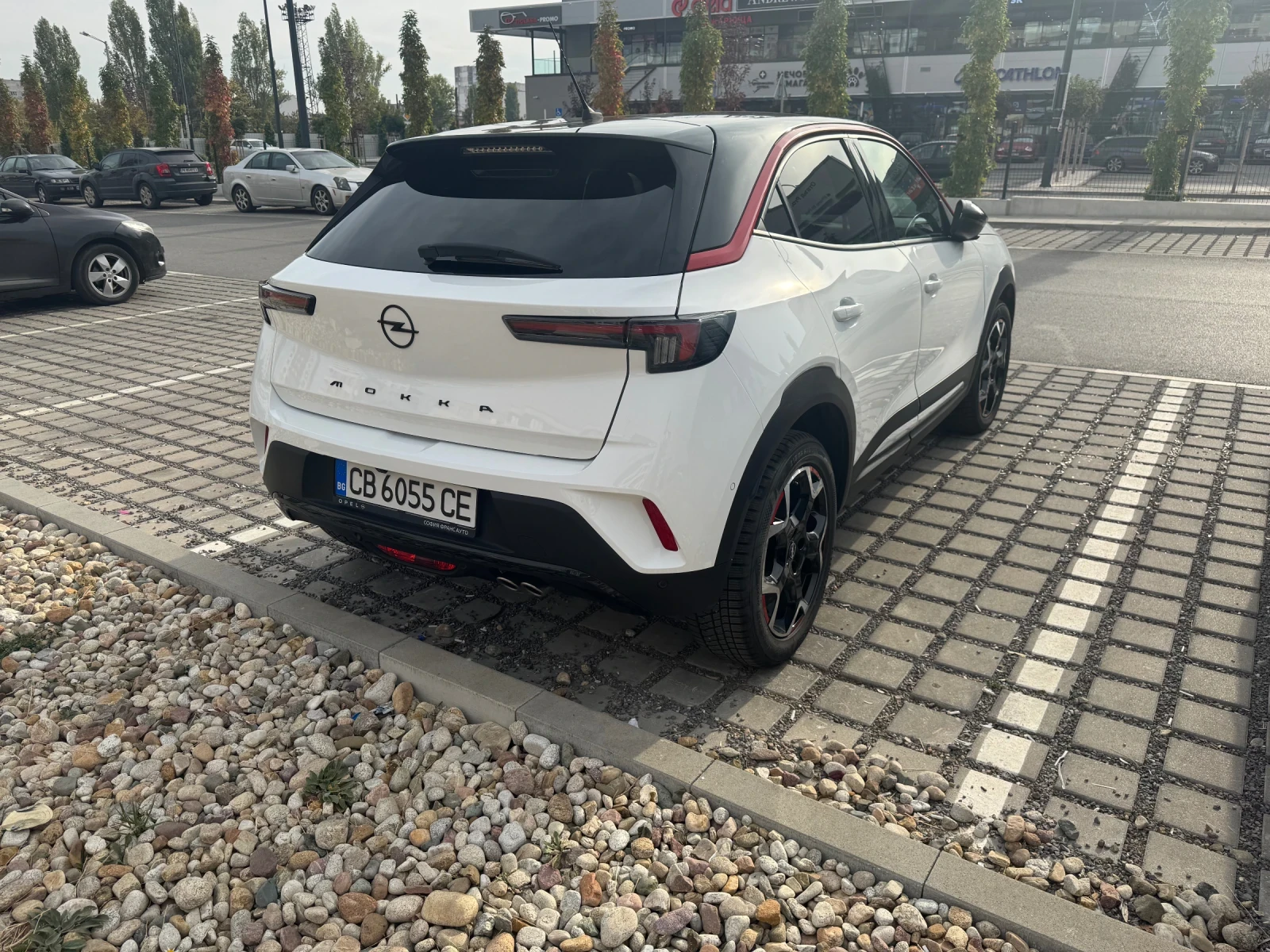 Opel Mokka 1.2, снимка 4 - Автомобили и джипове - 56448411