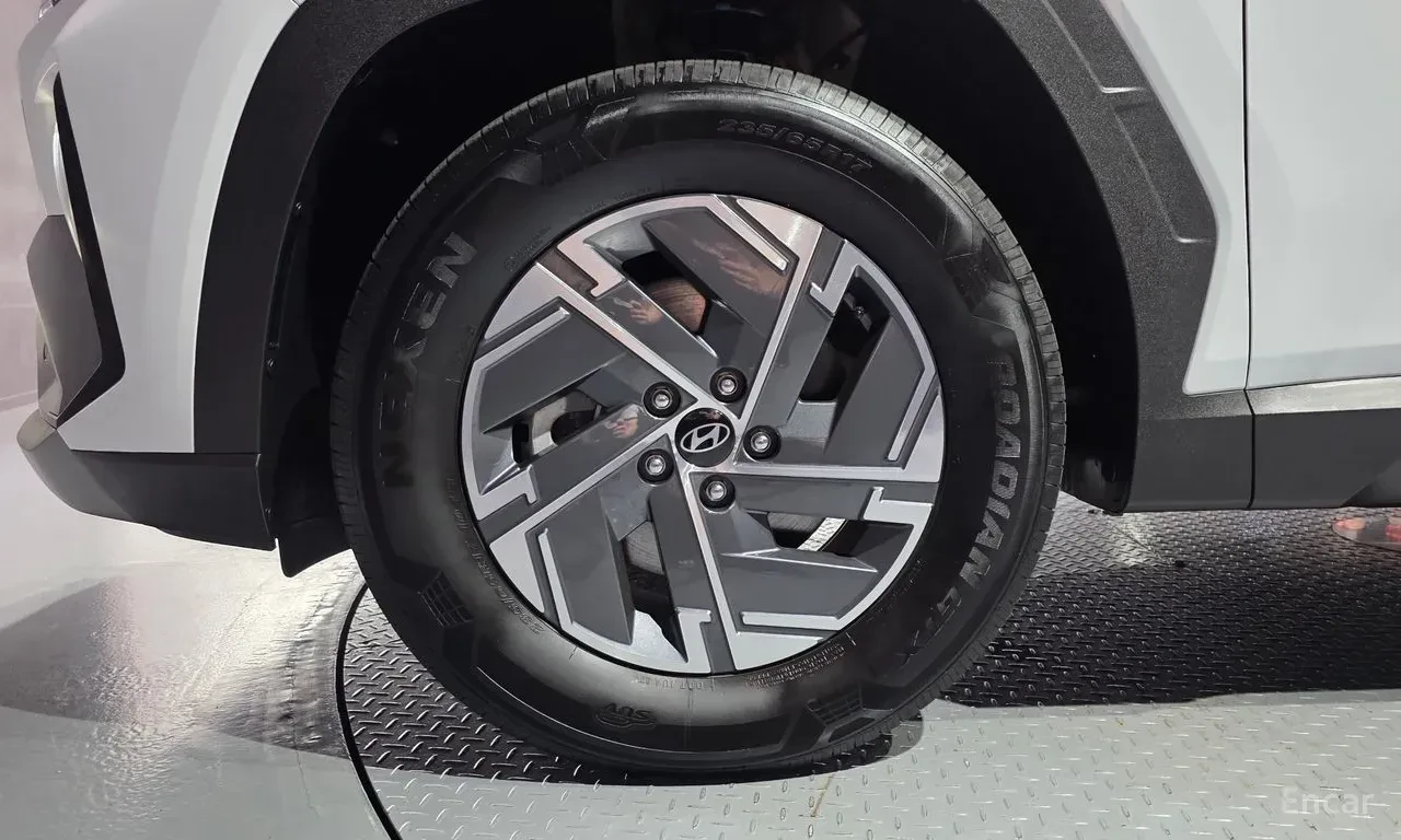 Hyundai Tucson ���������* LANE* ASSIST* ������* �������*  | Mobile.bg � ����������� 5