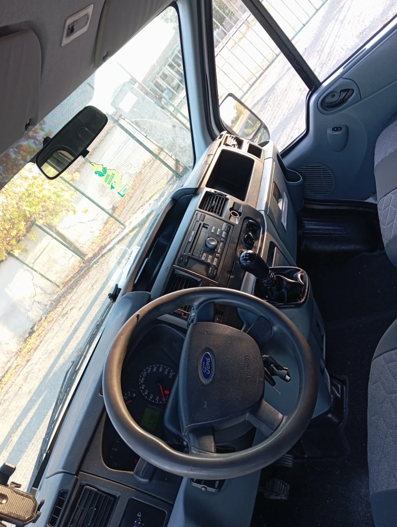 Ford Transit 2.2, снимка 11 - Бусове и автобуси - 47610555