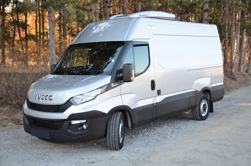 Iveco Daily 35-210 HighMatic ХЛАДИЛЕН, снимка 3 - Бусове и автобуси - 47871081