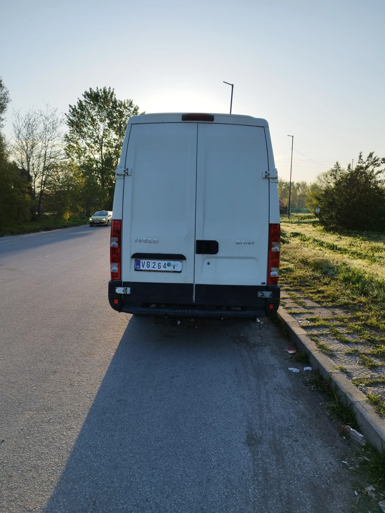 Iveco 35s13  - изображение 4