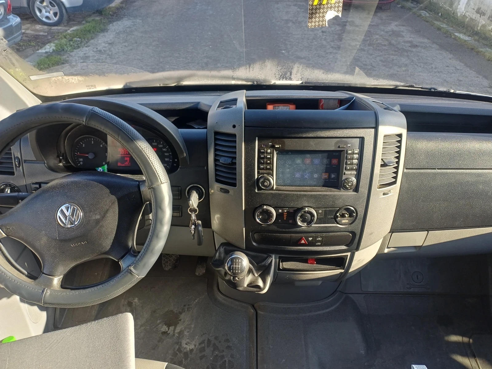 VW Crafter  - изображение 6