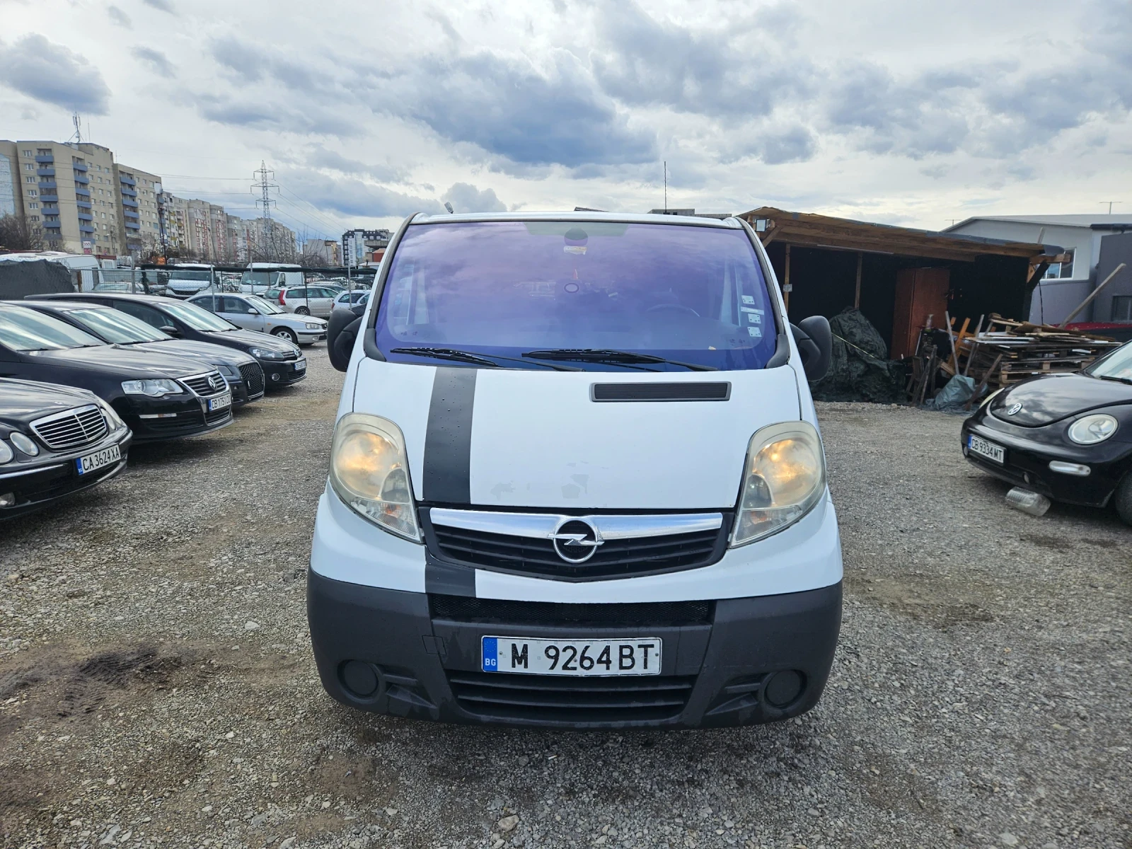 Opel Vivaro 2.5 cdti FACELIFT - изображение 2