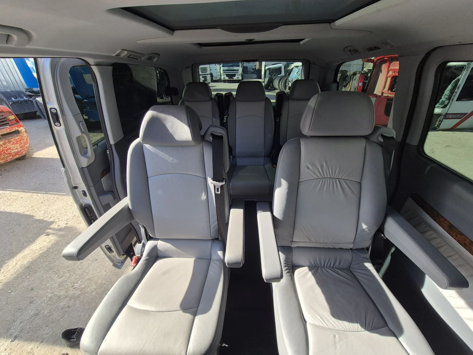 Mercedes-Benz Viano, снимка 7 - Бусове и автобуси - 54113242