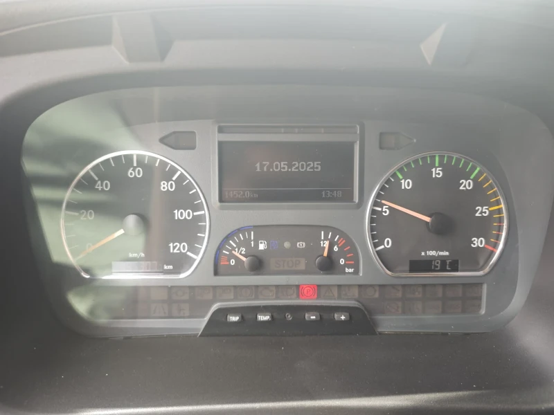 Mercedes-Benz Atego 1518 Е5 Тристранен КЛИМА, снимка 12 - Камиони - 50325034