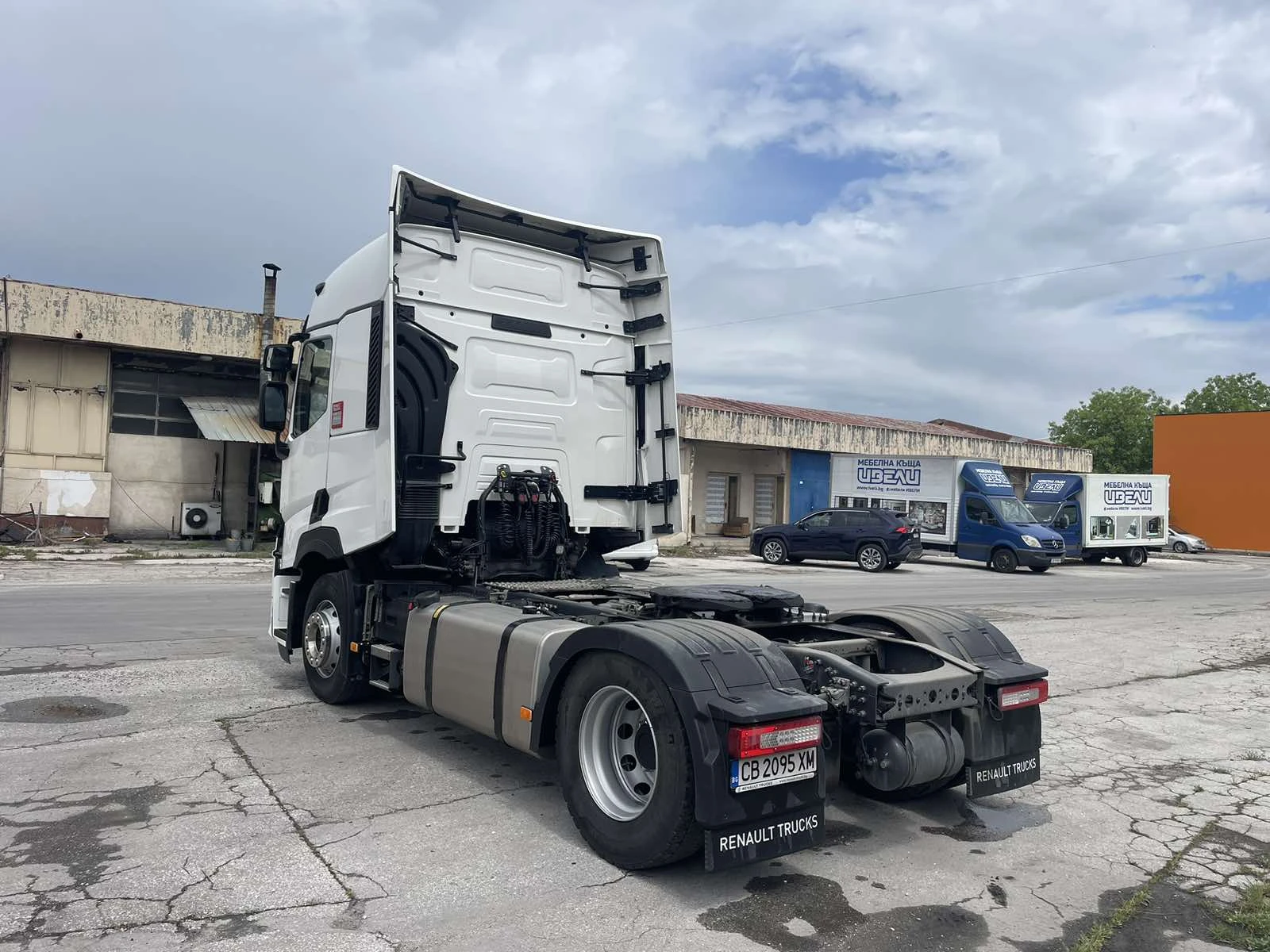 Renault T 480  - изображение 3