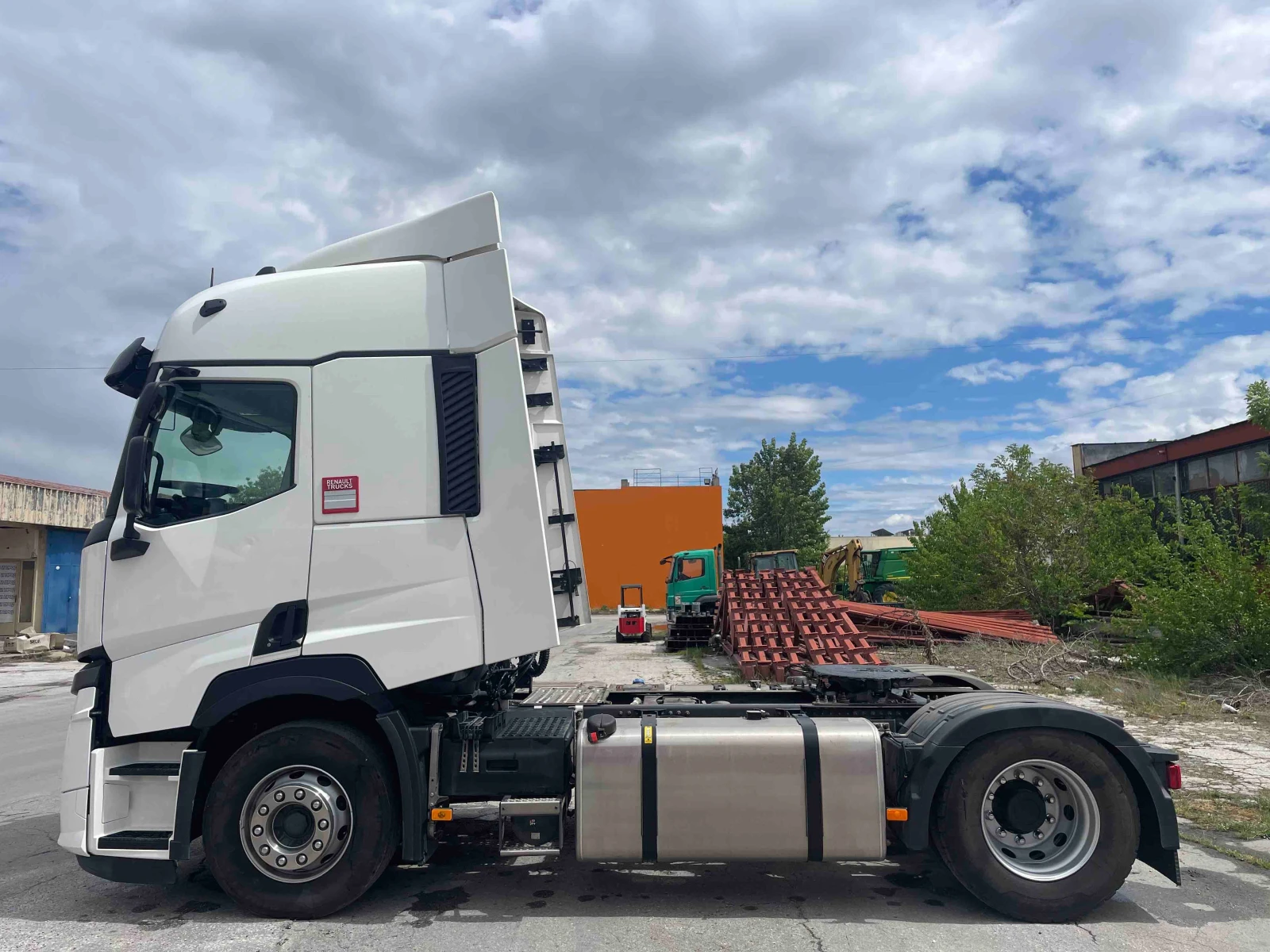 Renault T 480  - изображение 2