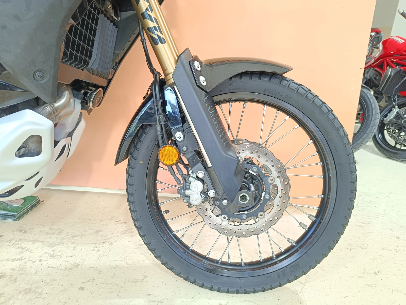 Yamaha Tenere 700 Rally  - изображение 8