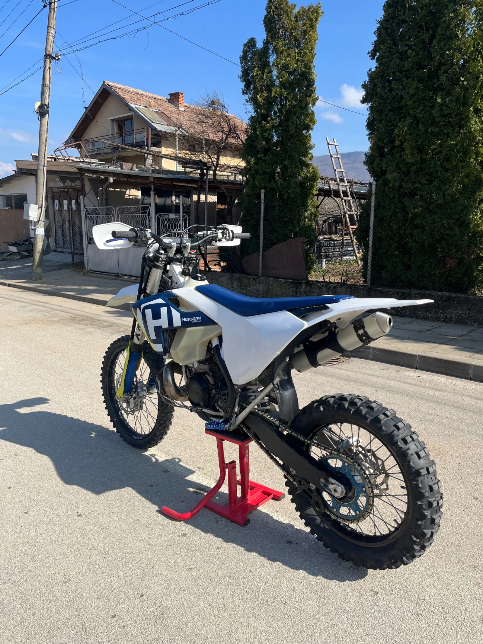 Husqvarna TE, снимка 4 - Мотоциклети и мототехника - 54923572