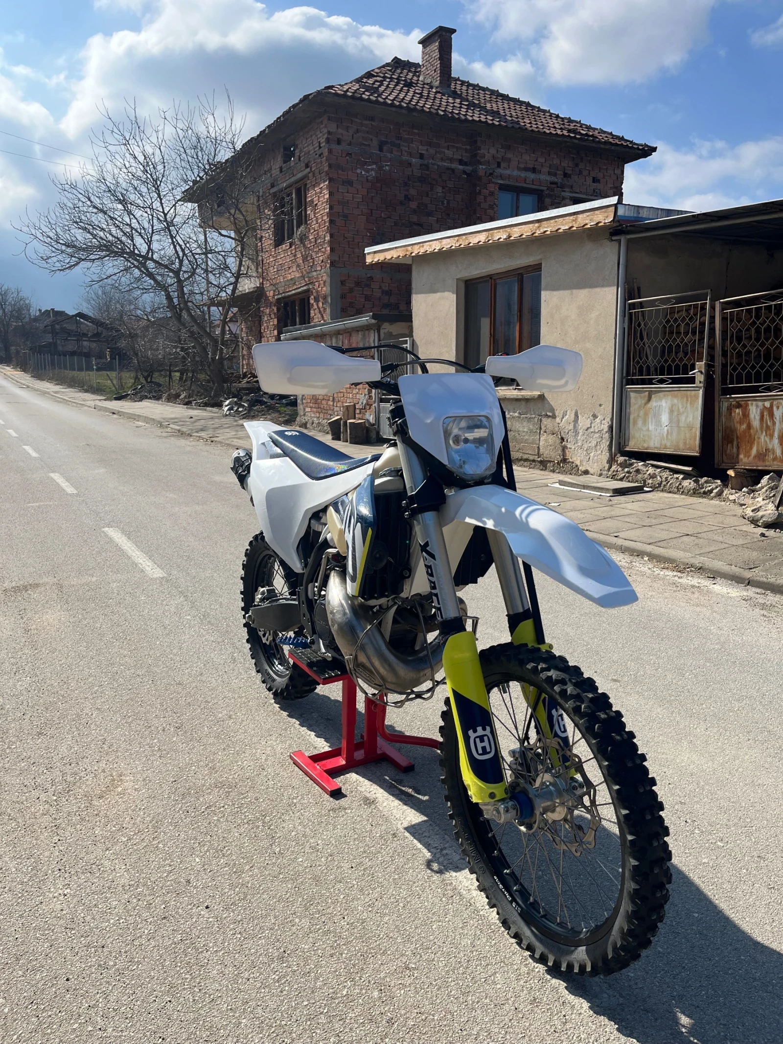 Husqvarna TE, снимка 7 - Мотоциклети и мототехника - 54923572