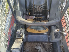 Мини челни товарачи Takeuchi Tl130  | Auto.bg — изображение 7