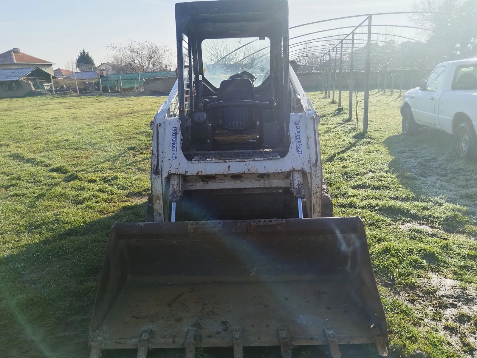 Мини челни товарачи Takeuchi Tl130 , снимка 3 - Индустриална техника - 54073711