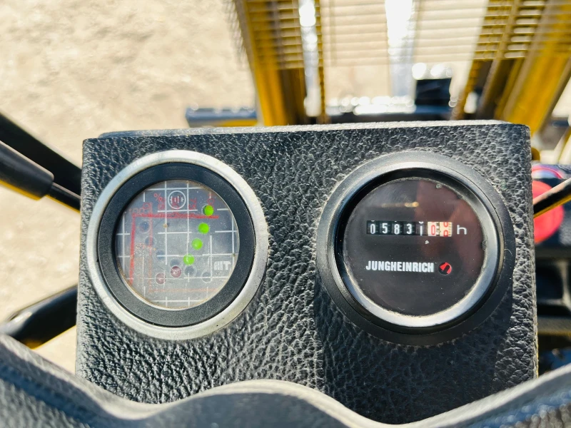 Електрокар Jungheinrich, снимка 6 - Индустриална техника - 52283940