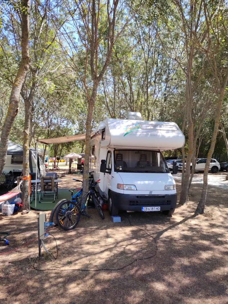 Кемпер Fiat Dicato Maxi 2.5TDI Knaus Traveller 685, снимка 5 - Каравани и кемпери - 53566990