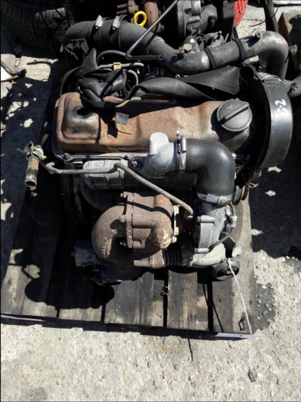 Двигател за VW Golf, снимка 1 - Части - 18107993