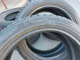 Гуми Зимни 215/45R17, снимка 8 - Гуми и джанти - 38496615