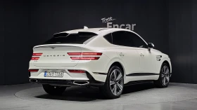 Genesis GV80 Coupe AWD, снимка 2