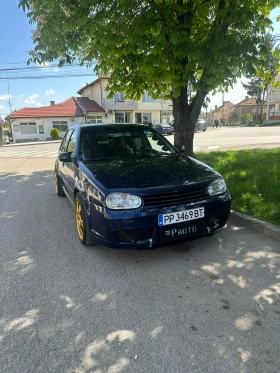 ������ VW Golf