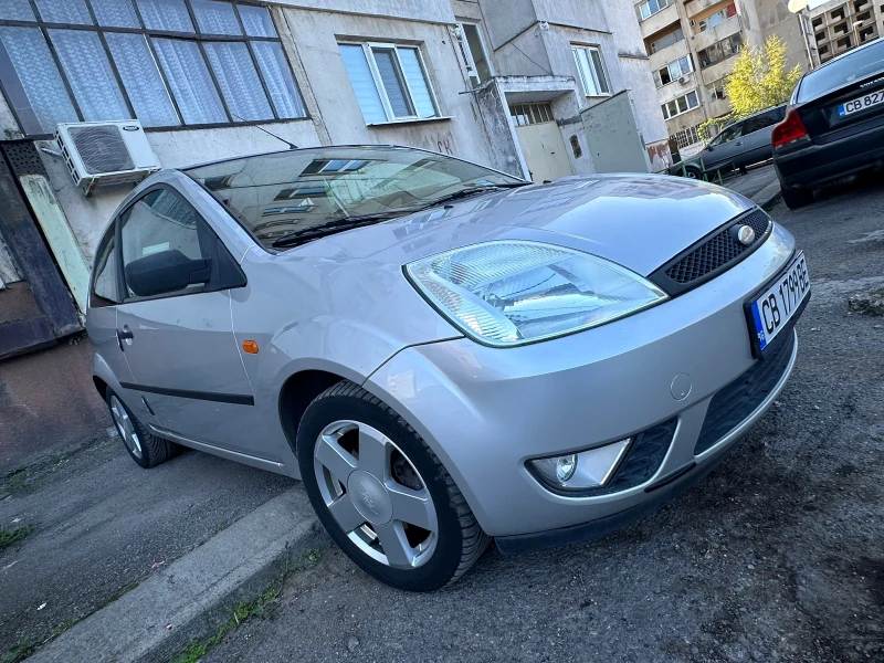 Ford Fiesta 1.25, снимка 7 - Автомобили и джипове - 48015844