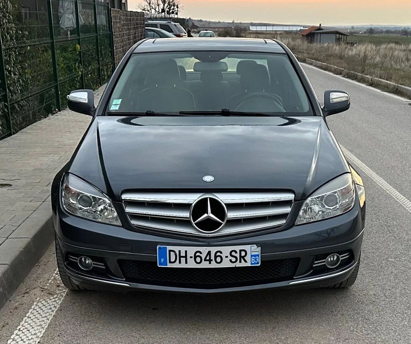 Mercedes-Benz C 220, снимка 1 - Автомобили и джипове - 48367746