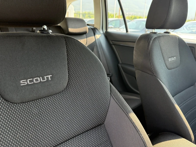 Skoda Octavia SCOUT/4X4/LED/NAVI/AVTOMAT/СОБСТВЕН ЛИЗИНГ, снимка 17 - Автомобили и джипове - 50599530
