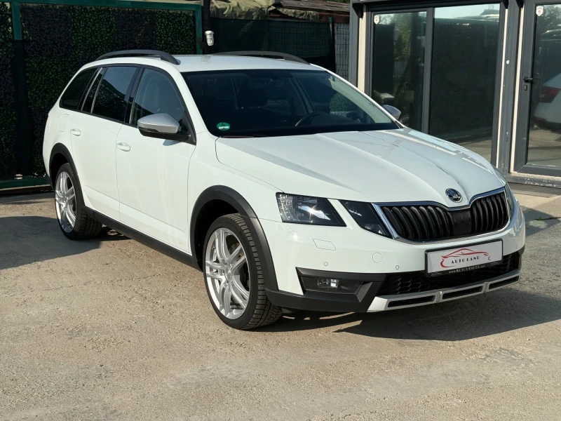 Skoda Octavia SCOUT/4X4/LED/NAVI/AVTOMAT/СОБСТВЕН ЛИЗИНГ, снимка 2 - Автомобили и джипове - 50599530