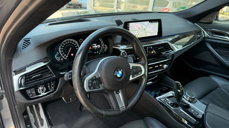 BMW 540 d/M-PACK/xDRIVE/HEAD-UP/360CAM/132D, снимка 9 - Автомобили и джипове - 51963450