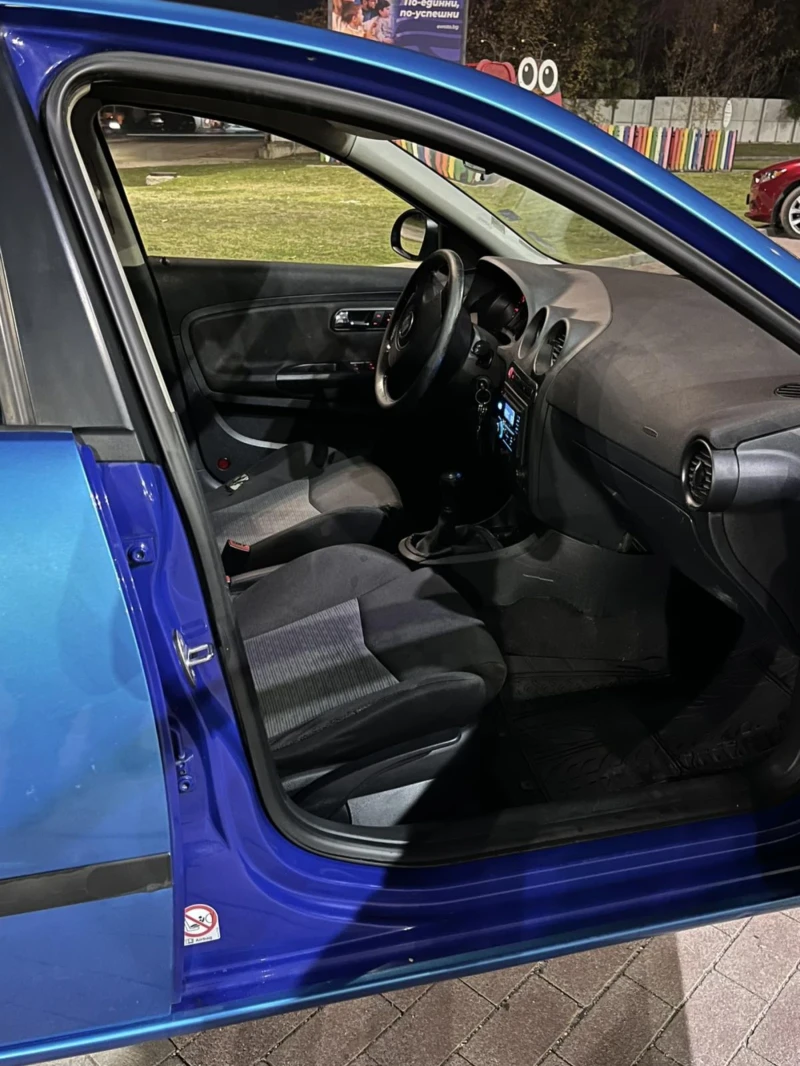 Seat Ibiza, снимка 7 - Автомобили и джипове - 52356644