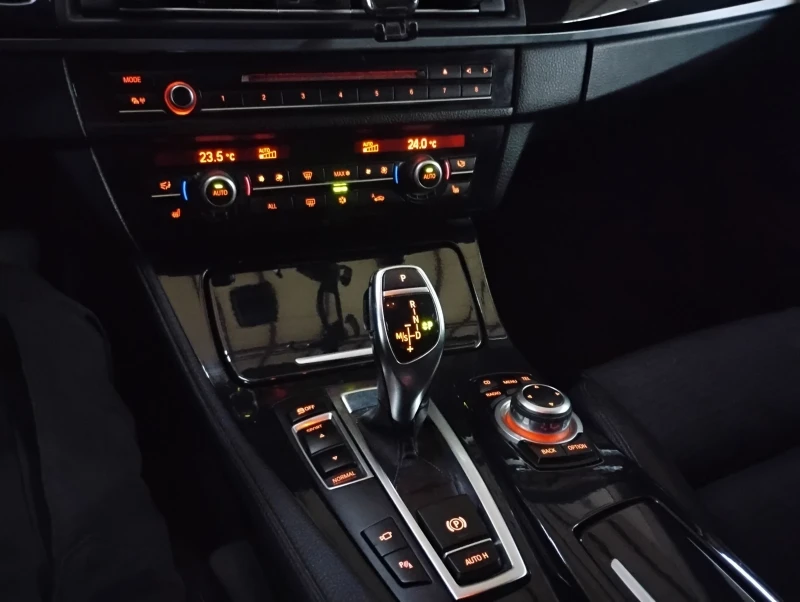 BMW 530 F11, снимка 10 - Автомобили и джипове - 53573652