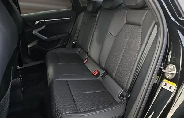 Audi S3 = Black Optics Plus = Гаранция, снимка 9 - Автомобили и джипове - 53354820