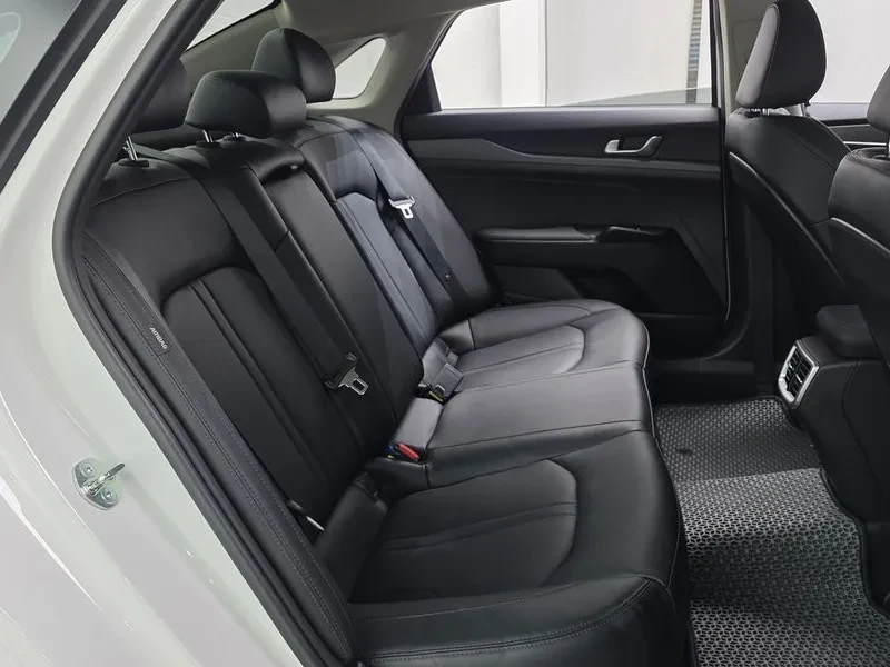 Kia K5 2.0 Lpi Prestige, снимка 11 - Автомобили и джипове - 55886442