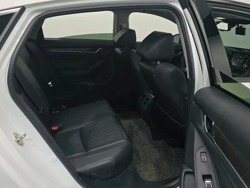 Honda Accord, снимка 11 - Автомобили и джипове - 56690105