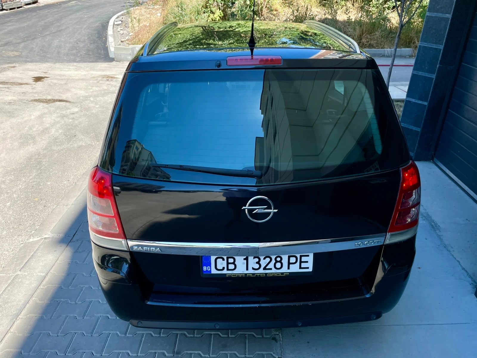 Opel Zafira 1.9CDTI 5+ 2 Facelift* Парктроник* Климатик* EURО4 - изображение 5