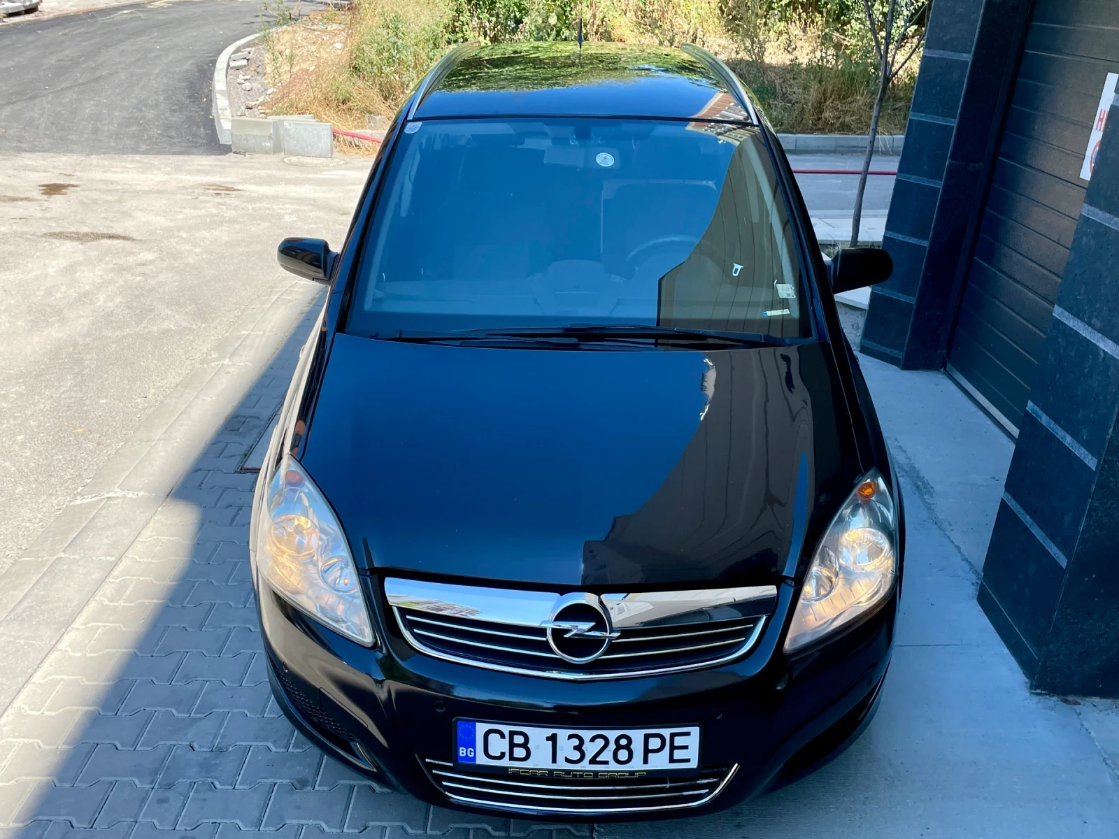 Opel Zafira 1.9CDTI 5+ 2 Facelift* Парктроник* Климатик* EURО4 - изображение 2